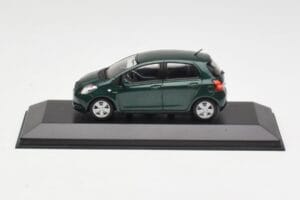 Toyota Yaris XP10 Oxford Green Minichamps 1:43 400166501 Pressofusione