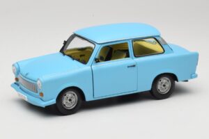 Trabant 601 Blu Sun Star 1:18 4290 Pressofusione