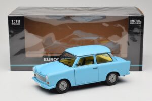 Trabant 601 Blu Sun Star 1:18 4290 Pressofusione — immagine 8 di 8