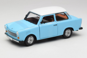 Trabant 601 Deluxe Blu Bianco Sun Star 1:18 4286 Pressofusione