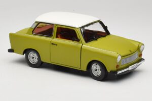 Trabant 601 Verde Sun Star 1:18 4289 Pressofusione — immagine 6 di 8