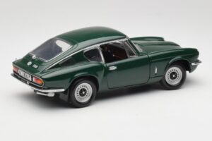 Triumph GT6 Mk3 Verde Sun Star 1:18 1055 Pressofusione — immagine 3 di 8