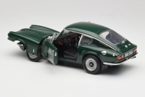 Triumph GT6 Mk3 Verde Sun Star 1:18 1055 Pressofusione — immagine 5 di 8
