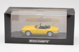 Triumph Spitfire 1500 Giallo Minichamps 1:43 400132531 Pressofusione — immagine 4 di 4