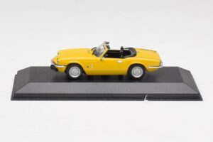 Triumph Spitfire 1500 Giallo Minichamps 1:43 400132531 Pressofusione