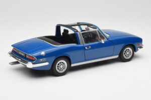 Triumph Stag Mk1 Sapphire Blue Revell 1:18 8815 Pressofusione — immagine 3 di 8