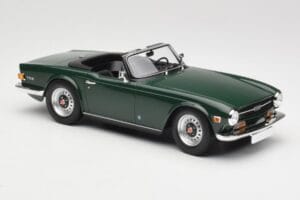 Triumph TR6 PI Verde Scuro Minichamps 1:18 155132030 Pressofusione — immagine 4 di 6