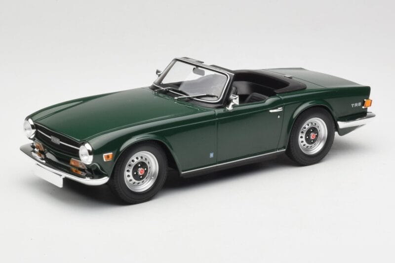 Triumph TR6 PI Verde Scuro Minichamps 1:18 155132030 Pressofusione