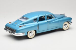 Tucker Torpedo Blu Road Signature 1:18 92268 Pressofusione — immagine 3 di 8