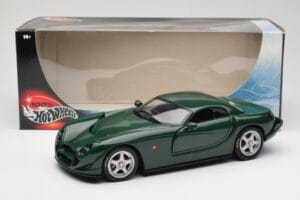 TVR Speed 12 Verde Scuro Hot Wheels 1:18 50429 Pressofusione — immagine 8 di 8