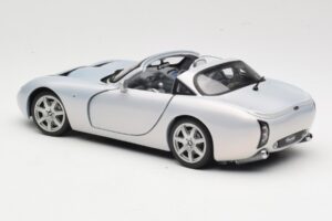 TVR Tuscan Mk2 Argento Sun Star 1:18 4462 Pressofusione — immagine 7 di 8