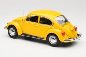 Volkswagen Beetle 1200 Giallo Minichamps 1:18 150057106 Pressofusione — immagine 7 di 8