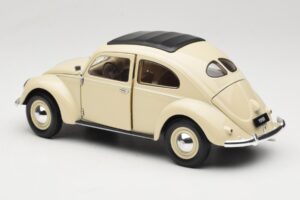 Volkswagen Beetle Type 1 Classic Bianco Welly 1:18 18040W Pressofusione — immagine 7 di 8