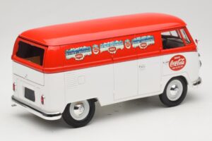 Volkswagen T1 Combi Coca-Cola Solido 1:18 9512 Pressofusione — immagine 3 di 8
