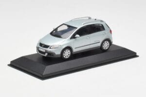 Volkswagen Cross Golf Mk5 Argento Minichamps 1:43 GOLF003 Pressofusione — immagine 2 di 4