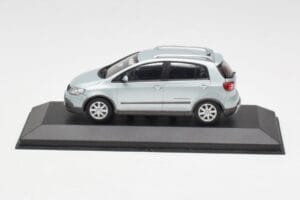 Volkswagen Cross Golf Mk5 Argento Minichamps 1:43 GOLF003 Pressofusione