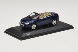 Volkswagen Eos Cabriolet Blu Minichamps 1:43 1F0099300D5Q Pressofusione — immagine 2 di 5