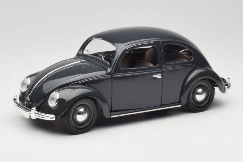Volkswagen Export Sedan Grigio Verde Solido 1:18 SVW001 Pressofusione