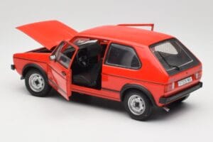 Volkswagen Golf GTI Mk1 Rosso Solido 1:18 8166 Pressofusione — immagine 5 di 8