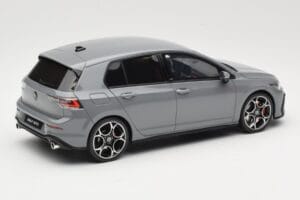 Volkswagen Golf GTI Mk8 Grigio Otto 1:18 OT1137 Resina — immagine 2 di 6