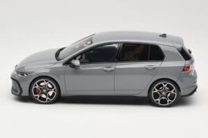 Volkswagen Golf GTI Mk8 Grigio Otto 1:18 OT1137 Resina — immagine 3 di 6