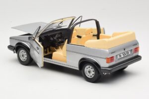 Volkswagen Golf Mk1 Cabriolet Argento Sun Star 1:18 VW004 Pressofusione — immagine 5 di 8