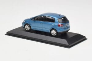 Volkswagen Golf Plus Mk5 Blue Metallic Minichamps 1:43 GOLF002 Pressofusione — immagine 3 di 4