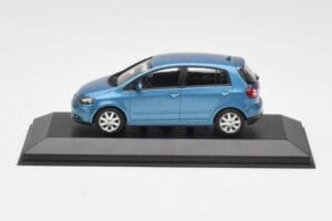 Volkswagen Golf Plus Mk5 Blue Metallic Minichamps 1:43 GOLF002 Pressofusione