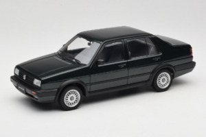 Volkswagen Jetta Mk3 CL Nero Icartime 1:18 JETTA001 Pressofusione