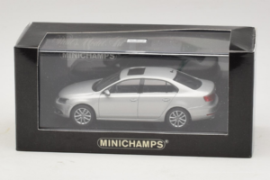 Volkswagen Jetta Mk6 Argento Minichamps 1:43 JETTA002 Pressofusione — immagine 4 di 4