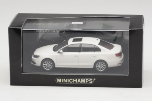 Volkswagen Jetta Mk6 Bianco Minichamps 1:43 JETTA003 Pressofusione — immagine 4 di 4