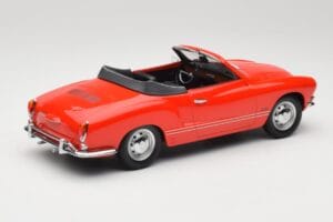 Volkswagen Karmann Ghia Cabriolet Rosso Minichamps 1:18 155054030 Pressofusione — immagine 2 di 6