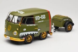 Volkswagen Kool Kombi Army Fighter Green Solido 1:18 S1810901 Pressofusione — immagine 2 di 8