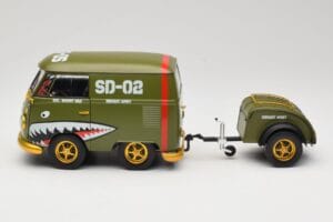 Volkswagen Kool Kombi Army Fighter Green Solido 1:18 S1810901 Pressofusione — immagine 4 di 8