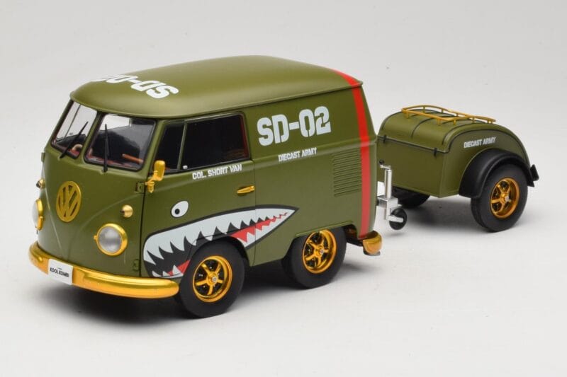 Volkswagen Kool Kombi Army Fighter Green Solido 1:18 S1810901 Pressofusione
