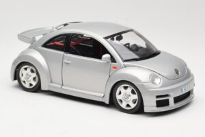 Volkswagen New Beetle RSi Argento Bburago 1:18 3306 Pressofusione — immagine 6 di 8