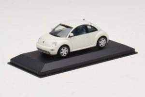 Volkswagen New Beetle Bianco Minichamps 1:43 430058005 Pressofusione — immagine 2 di 4