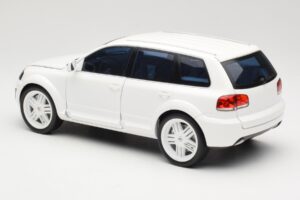 Volkswagen P24 By Parotech Bianco Norev 1:18 188464 Pressofusione — immagine 7 di 8