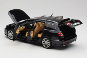 Volkswagen Passat B6 R36 Variant Nero NZG 1:18 KF044-4A Pressofusione — immagine 5 di 8
