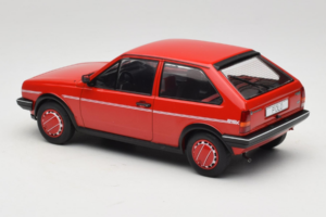 Volkswagen Polo II Coupe Fox MCG 1:18 MCG18523 Pressofusione — immagine 5 di 6