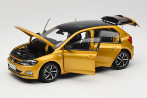 Volkswagen Polo Plus Giallo OEM 1:18 ZVY000009GEL Pressofusione — immagine 2 di 8