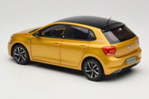 Volkswagen Polo Plus Giallo OEM 1:18 ZVY000009GEL Pressofusione — immagine 7 di 8