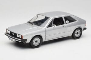Volkswagen Scirocco GT Mk1 Silver Metallic Revell 1:18 08833 Pressofusione