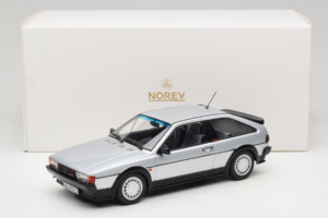 Volkswagen Scirocco Mk2 GTX 16V Flash Silver Norev 1:18 188635 Pressofusione — immagine 6 di 6