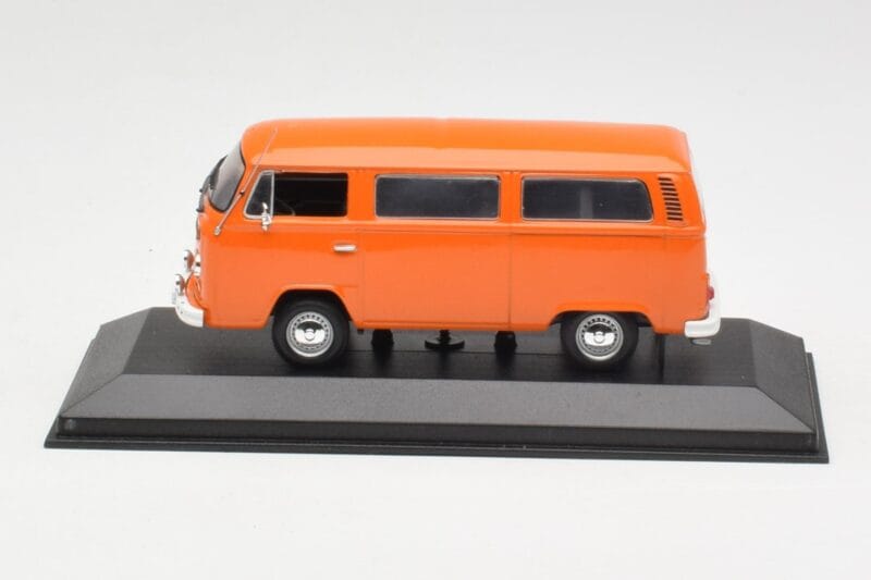 Volkswagen T2 Bus Arancione Minichamps 1:43 400053000 Pressofusione