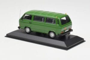 Volkswagen T3 Bus Verde Minichamps 1:43 400055000 Pressofusione — immagine 3 di 4