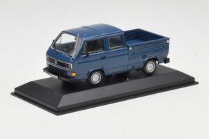 Volkswagen T3 Double Cab Flatbed Blu Minichamps 1:43 400055260 Pressofusione — immagine 3 di 4