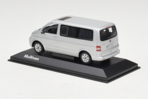 Volkswagen T5 Bus Argento Minichamps 1:43 T5003 Pressofusione — immagine 3 di 4