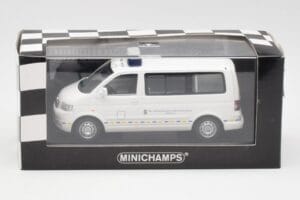 Volkswagen T5 Multivan Bundeswehr Medico d'Emergenza Prototipo Minichamps 1:43 400052291-P1 Pressofusione — immagine 4 di 4