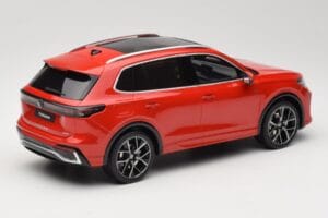 Volkswagen Tiguan eTSI R-Line Persimmon Red Metallic Otto 1:18 OT489 Resina — immagine 2 di 6